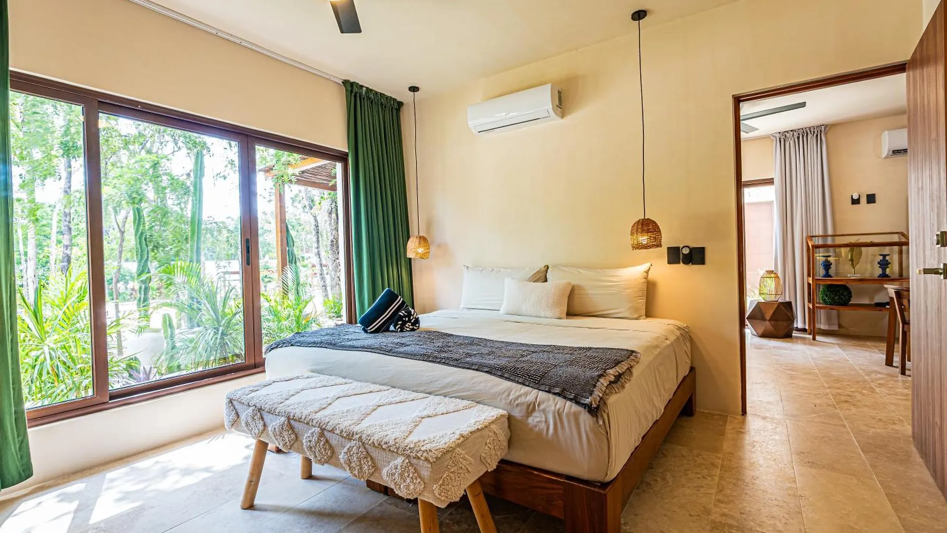 Tulum Jungle Villas - Chakra Artbat