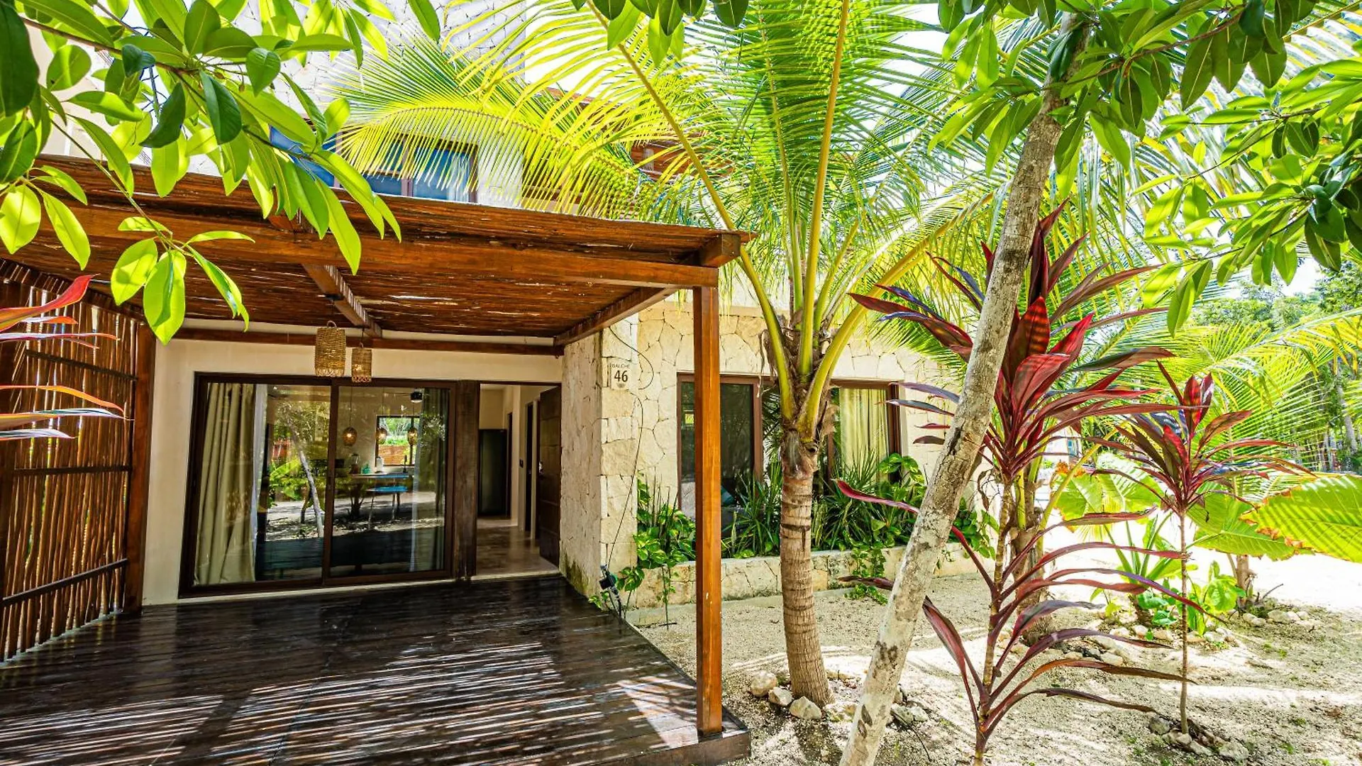 Tulum Jungle Villas - Chakra Artbat